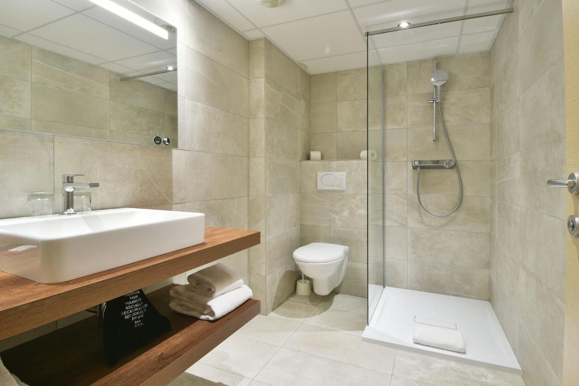Hotel Le Rocher Calvi  Esterno foto
