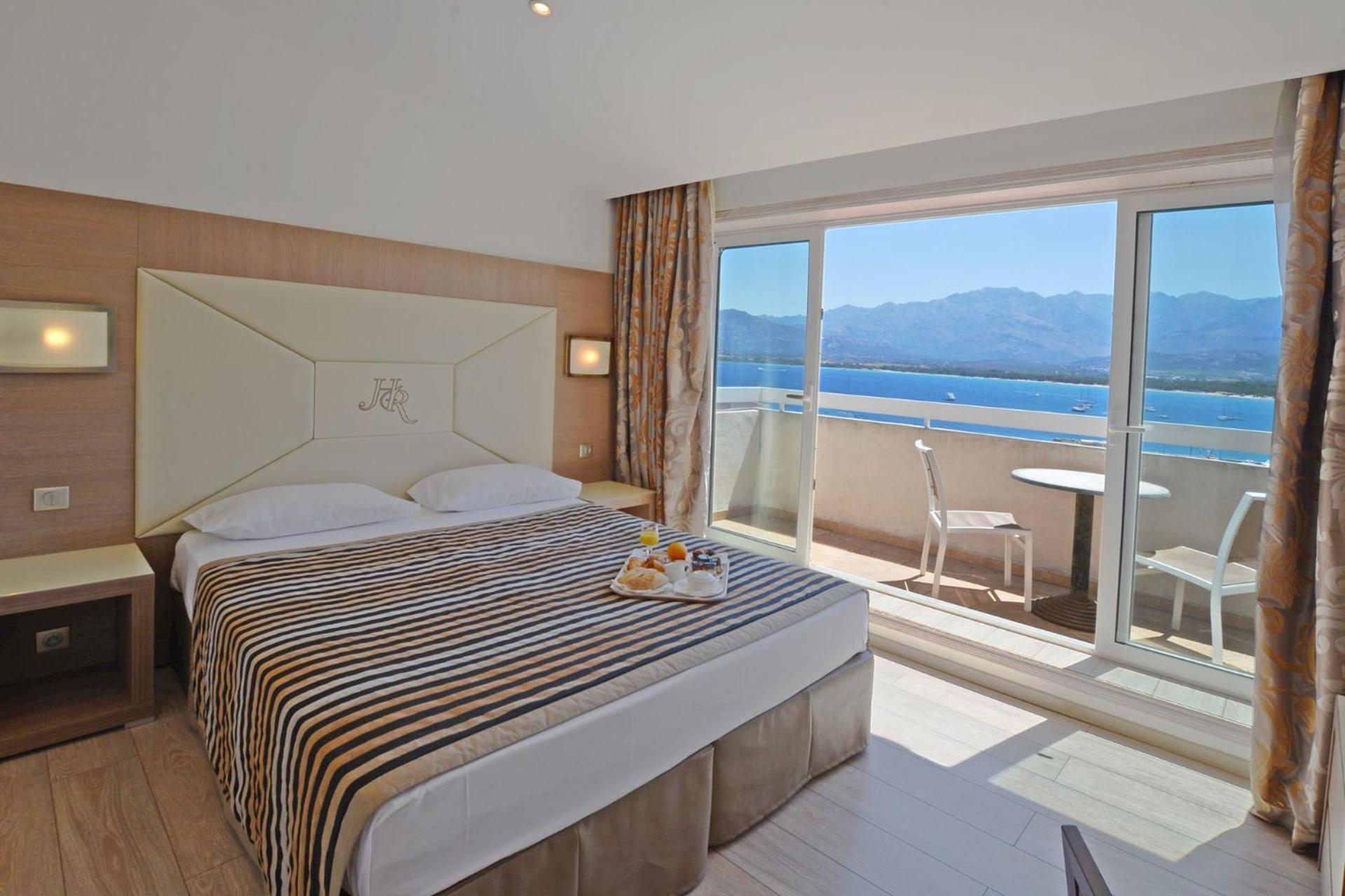 Hotel Le Rocher Calvi  Esterno foto