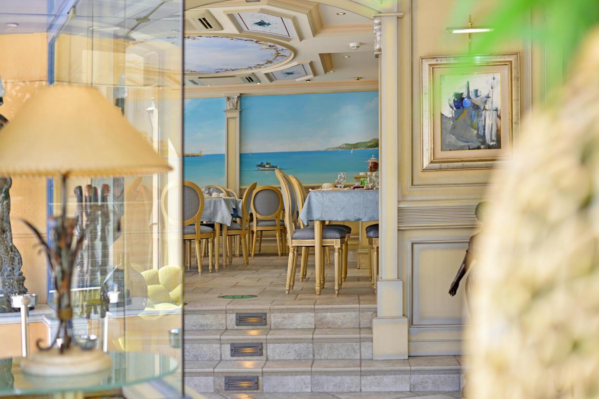 Hotel Le Rocher Calvi  Esterno foto