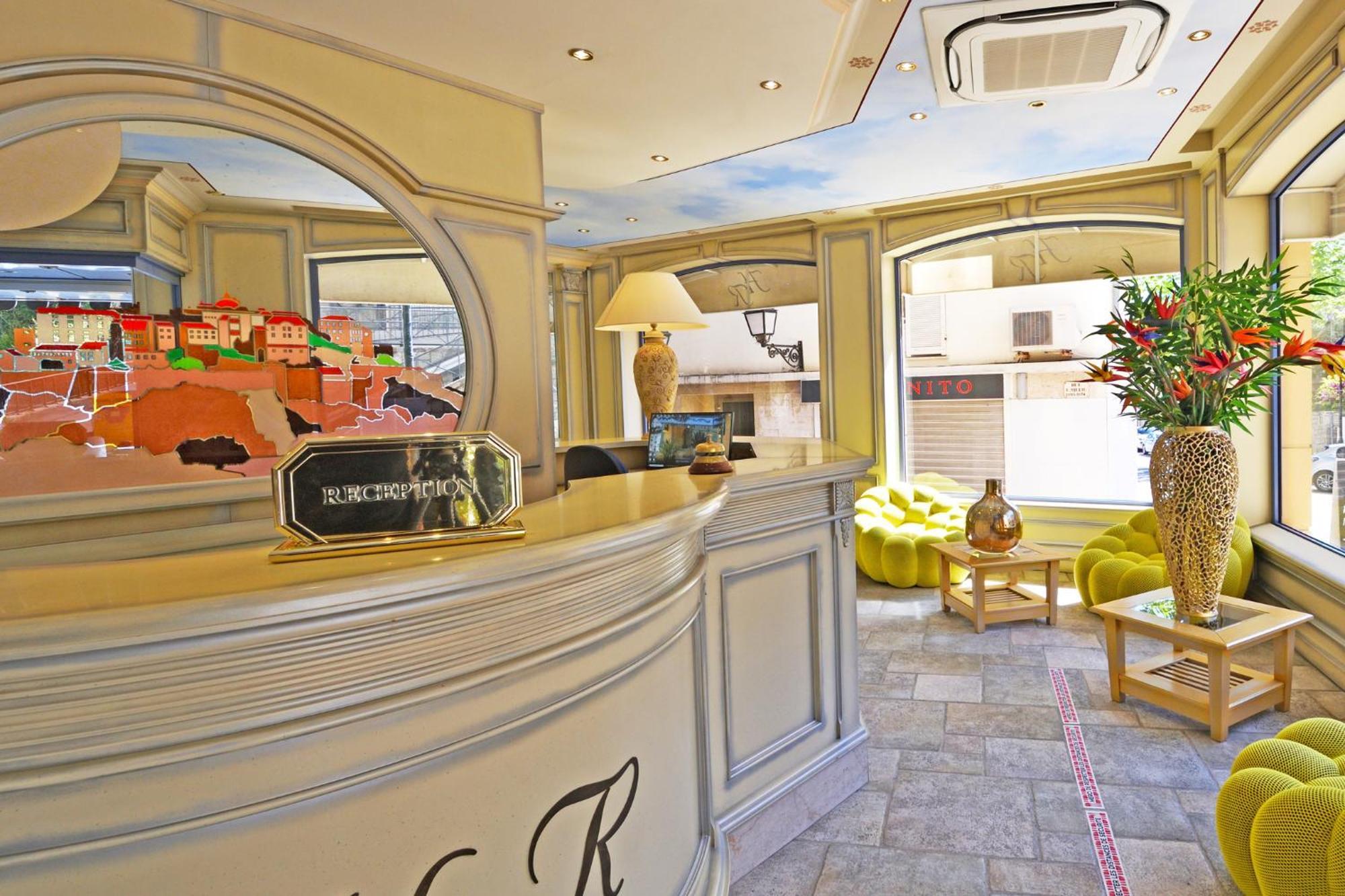 Hotel Le Rocher Calvi  Esterno foto