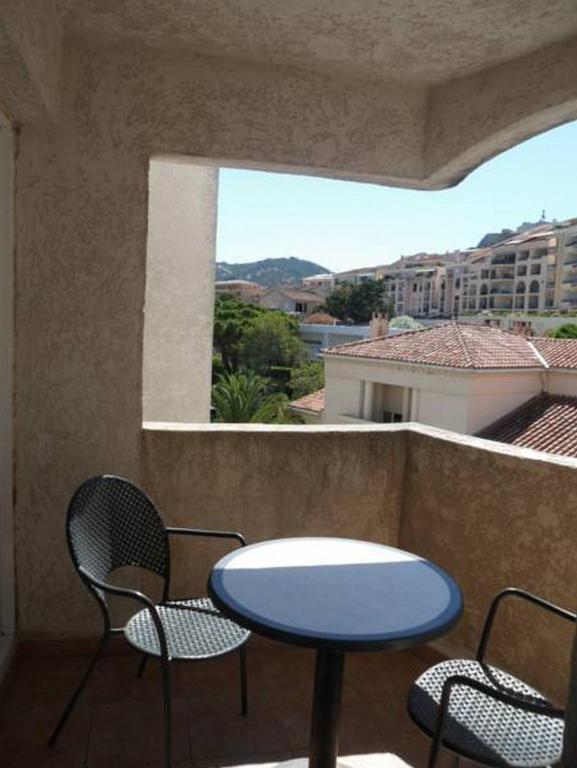 Hotel Le Rocher Calvi  Camera foto